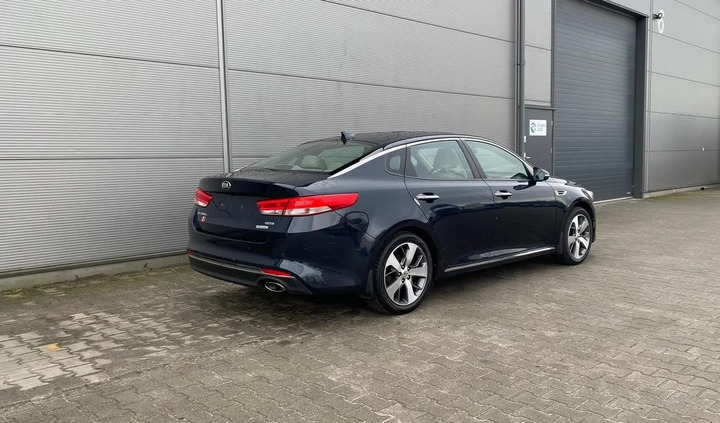 Kia Optima cena 57999 przebieg: 156700, rok produkcji 2016 z Słupca małe 154